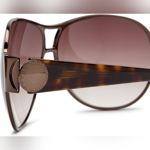 MARC BY MARC JACOBS Aviator Q4G, Brown Gradient Lenses, Case Included - Picture 3 of 16